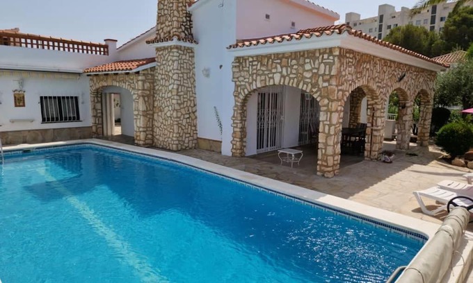 Miami Platja Villa | Sunrise Villa Anya