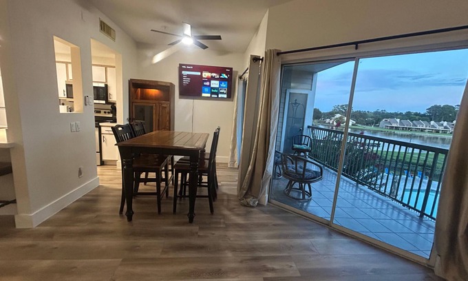 Walden on Lake Conroe Condominio | Atardecer en el Lago