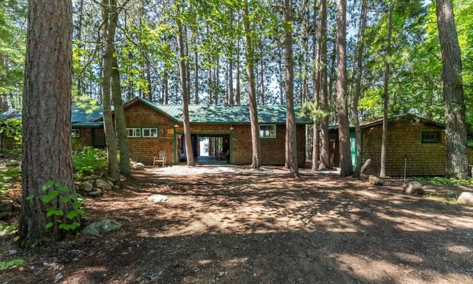 Killaloe Cabina | Sunset Bay Cottage on Round Lake