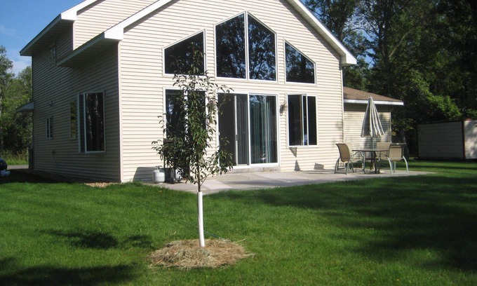 Isle Casa | Sunset Bay Getaway - Hermosa casa en el lago Mille Lacs, ARENA!