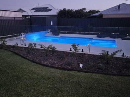 Busselton Casa | Sunset Shores 4BR Pool Retreat in Busselton