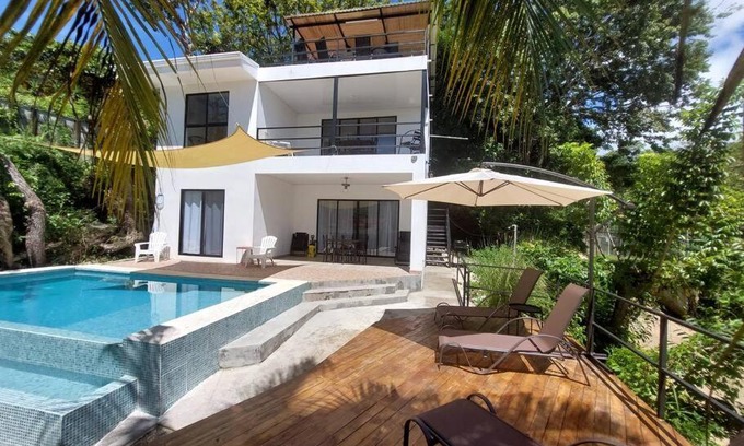 Sámara Apartamento | Sunset Villa - Stunning Poolside