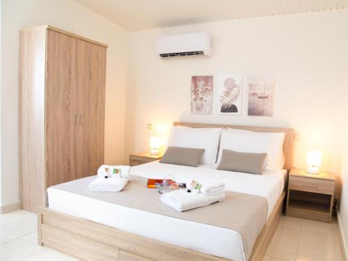 Petaloudes Apartamento | SunView Studio