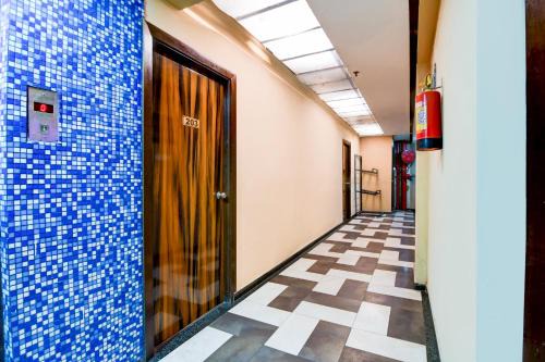 Ballygunge Hotel | Super Collection O Circus Avenue Road Formerly Hotel Rockstar