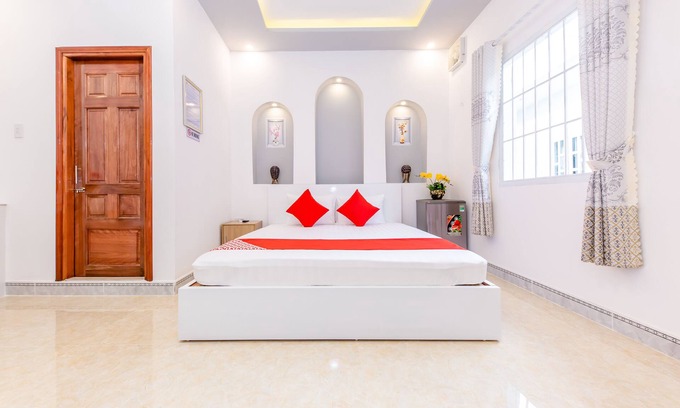 Cam Ranh Hotel | Super OYO 598 Peony Hotel