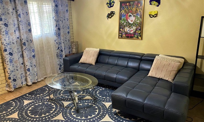 Beauregard Town Historic District Condominio | Condominio fresco y ecléctico, minutos perfectos en el centro de la ciudad a LSU