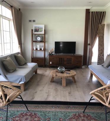 Tomohon Casa | Super Wonderful 5 bedrooms with Bathroom Villa Marion Tomohon