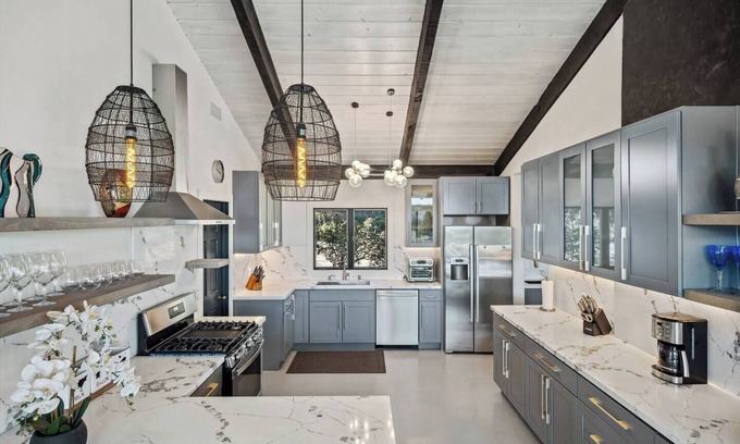 Santa Rosa Casa | Superb View Wine Country Oasis: Pool-Hottub-Sauna