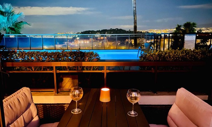Lazaret Apartamento | Superbe 2 pièces TERRASSE/PISCINE/VUE/PARKING