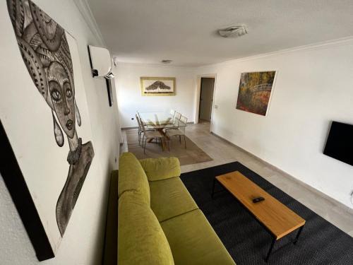 Los Naranjos Apartamento | Superior Apartment with prepaid Parking - Malaga