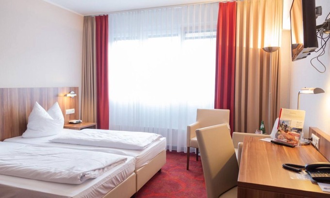 Boppard Casa | Superior Doppelzimmer Stadtseite - DAS Ebertor Hotel & Hostel