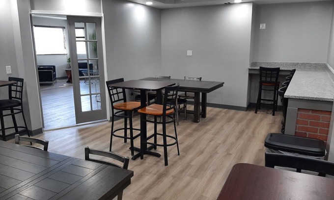 People's Freeway Hotel | SureStay by Best Western Salt Lake City Downtown