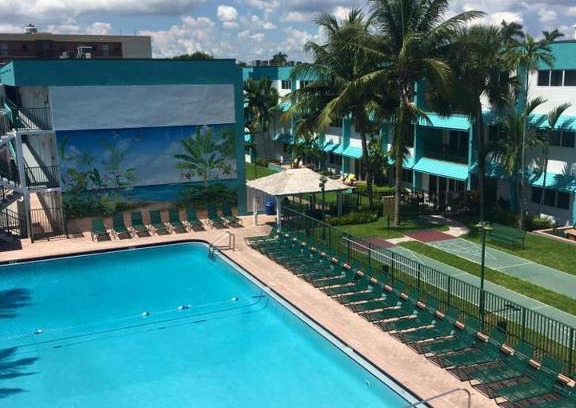Lauderdale-by-the-Sea Apartamento | Surf Rider Resort