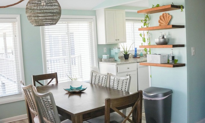 Wrightsville Beach Condominio | SurfShack 2 Bedroom 2 Bath w Loft, Ocean and ICWW Views at Wrightsville Beach