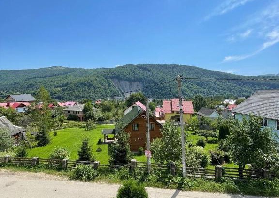 Yaremche Casa | Svitlyachok