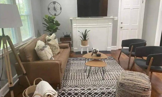 Travelers Rest Casa | Swamp Rabbit Bungalow