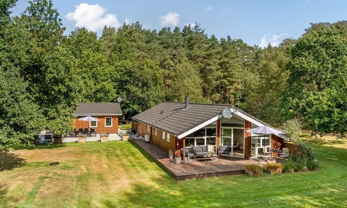 Helberskov Strand Casa | "Swarthofthi" - 340m to the fjord by Interhome