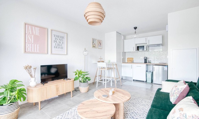 Castanet-Tolosan Apartamento | Sweet Green - T2 avec balcon à Toulouse