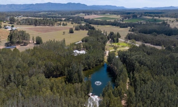 Pokolbin Casa | Sweetacres Hunter Valley - 5 uniquely styled cottages and stunning main house