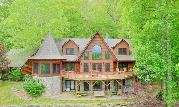 Canton Casa | Sweetwater Lodge - Luxury Log Cabin Rental