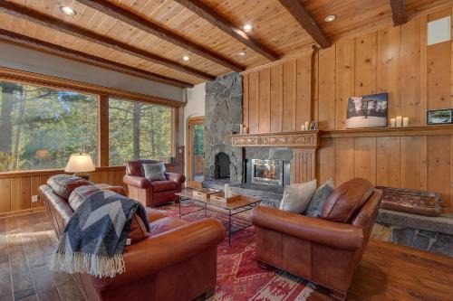 Olympic Valley Casa | Swiss Chalet-Palisades, 6 BR, Hot Tub, Pets Ok, Ski Shuttle!