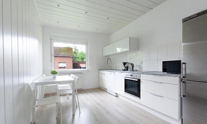 Oberhausen Apartamento | T&K Apartments Oberhausen 2 room Apartments