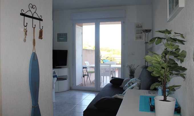 L'Ile-Rousse Apartamento | T2 apartment in residence near beaches and town center in Ile-Rousse Corsica