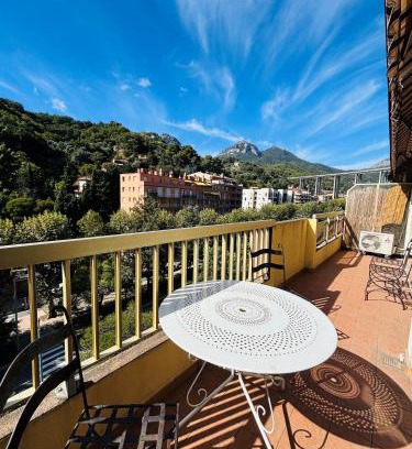 Menton Apartamento | T2 Menton - Garage - Proche centre ville & mer