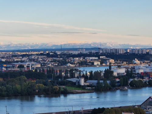 La Mulatiere Apartamento | T4/5 avec vue sur les Alpes à 5 minutes de Lyon