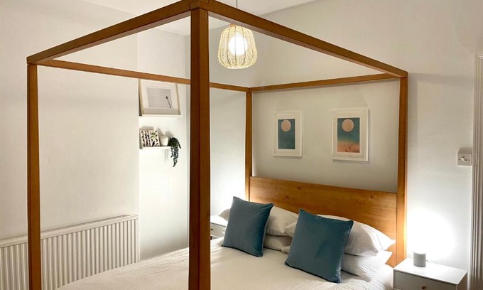 Grangetown Casa | TAFFS MEAD HOUSE Central City Location, nr Stadium, Family Friendly!