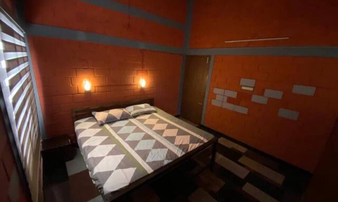 Kochi Casa | Take it easy with backwater view at this unique and tranquil getaway.