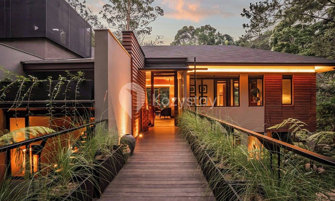 Bandung Villa | Taman Wisata Bougenville by Kozystay