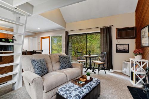 Nellysford Casa | Tanners Ridge 37 with Wintergreen Advantage