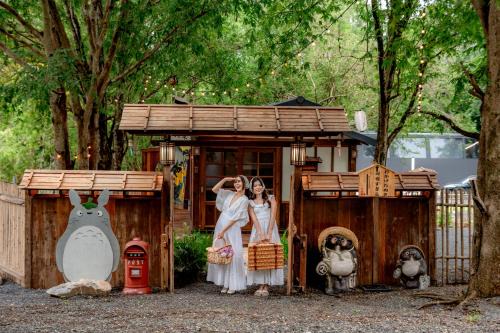 Wat Bung Toei Casa | Tanuki house Khaoyai