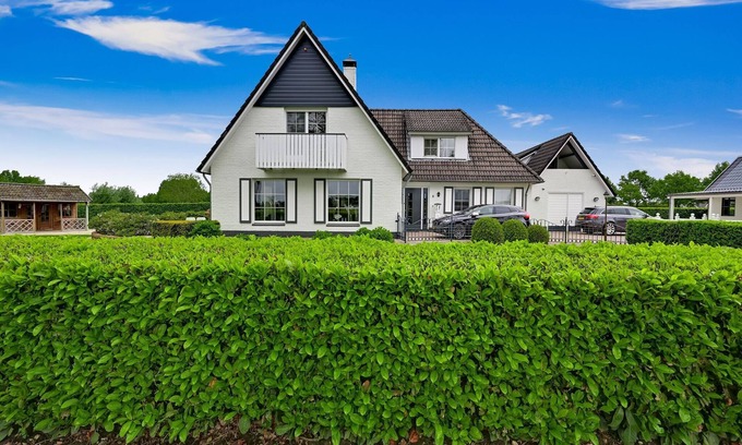 Didam Villa | Villa de buen gusto en Didam con jardín