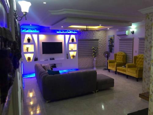 Lagos Apartamento | Tastefully furnished 4 bedroom duplex