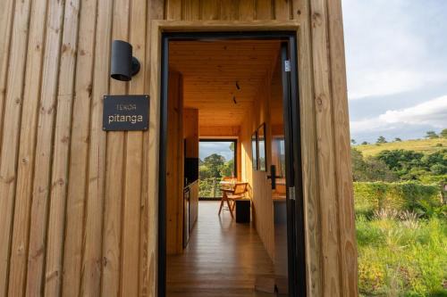 Barreiro Chalet De Esquí | TEKOÁ - Cabana Pitanga - Barreiro, Araxá