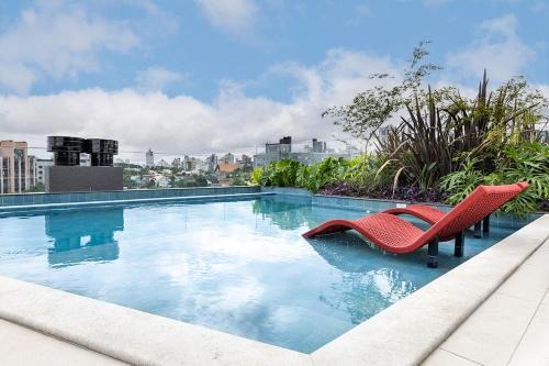 Bigorrilho Apartamento | Temple Batel Família Vivern Piscina & Varanda