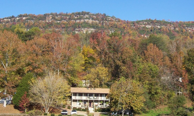 Whiteside Cama Y Desayuno | Tennessee River Bed and Breakfast Retiro! Frente al lago! ¡Sin cargos!