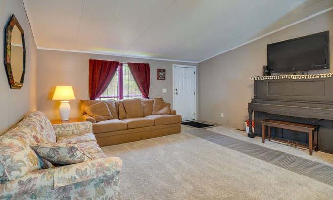 Coalfield Casa | Tennessee Vacation Rental ~ 2 Mi to Windrock Park!