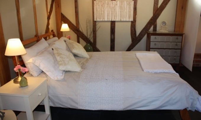 Clifton Hampden Casa | Granero con tejado de paja con vistas al río Támesis