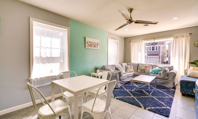 Lake Como Casa | ¡NUEVO! Hogar náutico con patio <1Mi a la playa de Belmar