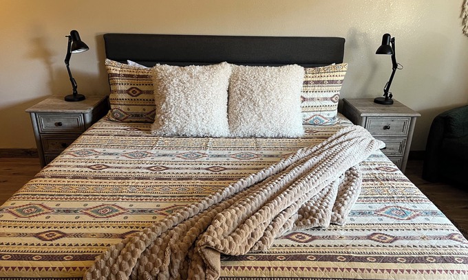 Gardiner Cabina | The Antler Yellowstone