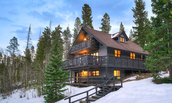 Breckenridge Chalet De Esquí | The Apres Chalet on Peak 7, Private Hot Tub, Views, Location!