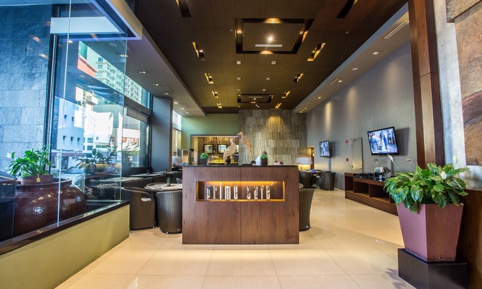 Alabang Hotel | The B Hotel