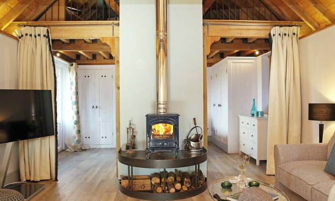 Pulborough Cabaña | The Barn at Banks Cottage