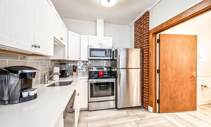 Historic Seaport Apartamento | The Bartlum Luxury Studio In Prime Location
