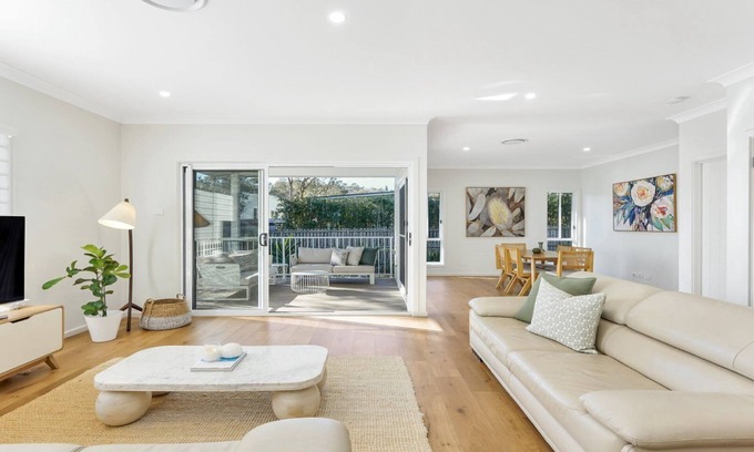 Macmasters Beach Casa | THE BEACH PAD, TOP NOTCH