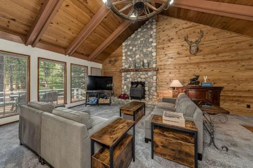 Arnold Casa | The Bears Bungalow