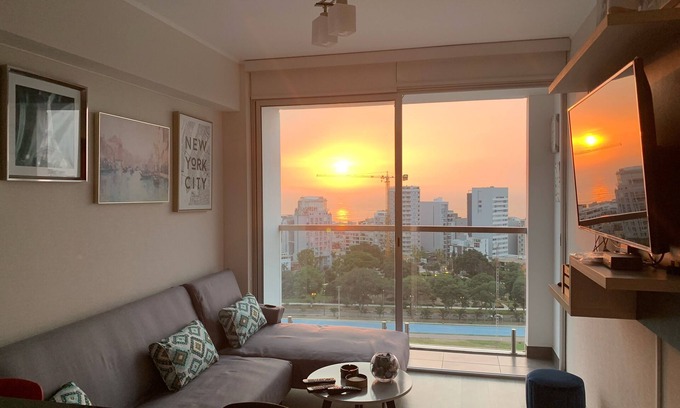 Barranco Apartamento | La mejor vista al sunset de la ciudad! Check-in 24/7